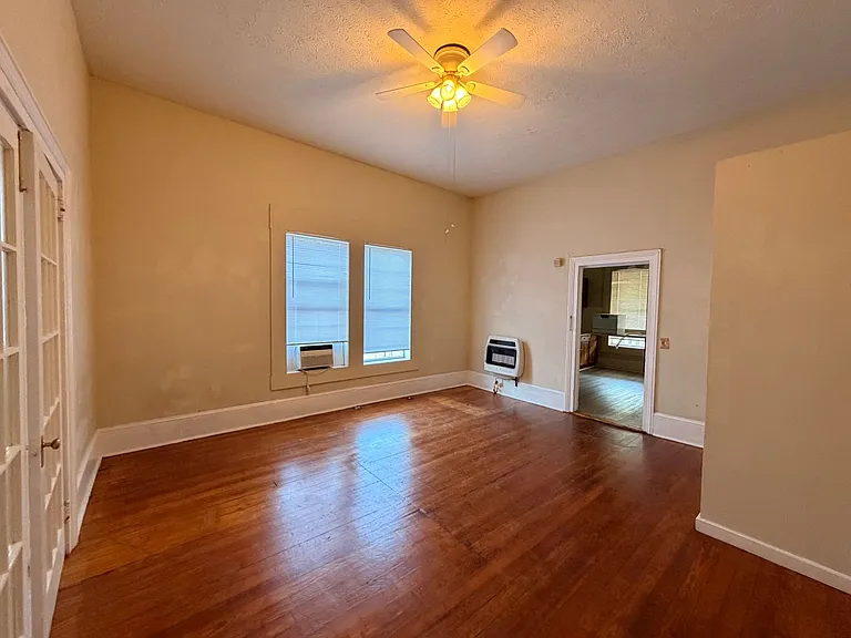 1300 N Broad St NE — Photo 39