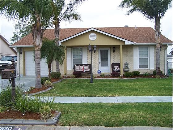 1st image of 2520 Mesa Dr