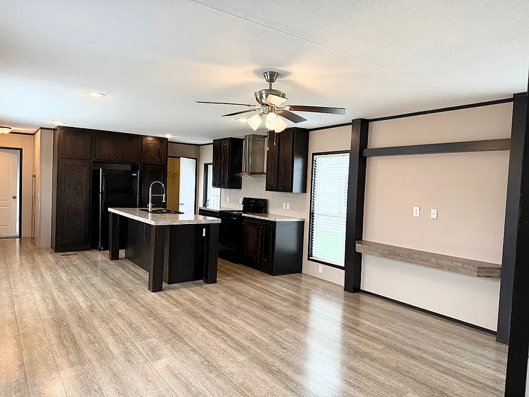 201 Sonoma Dr #131 — Photo 3