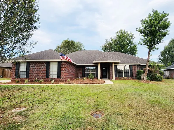 1475 Hunters Ct N, Mobile, AL 36695