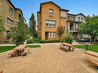 1st image of 675 Celadon Cir