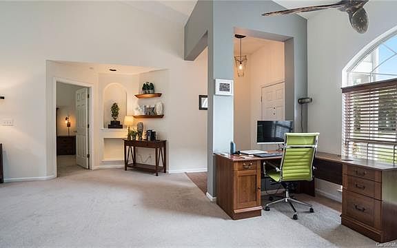 5th image of 6808 Flat Creek Dr