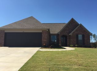 128 Clearview Dr W, Madison, MS 39110