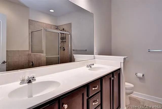 202 Braemar Crk — Photo 7