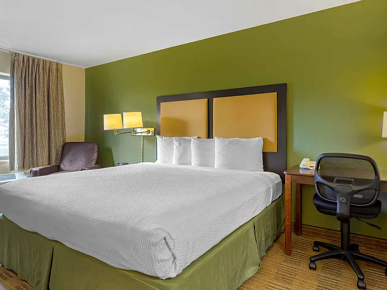 Studio Suite - 1 King Bed