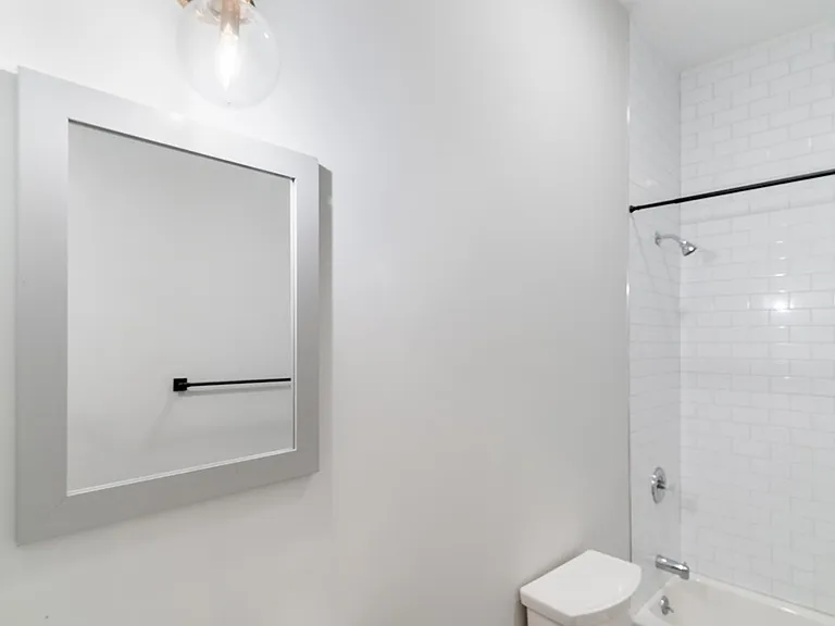 494 Sumner St #3B — Photo 9