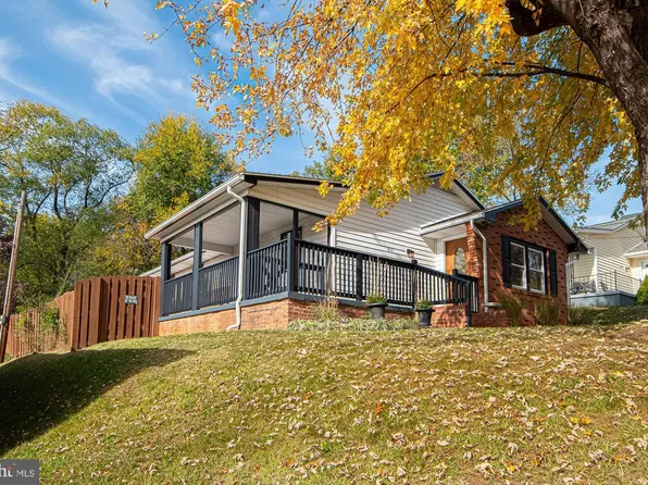 812 Virginia Ave, Front Royal, VA 22630