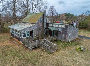 1457 Nutbush Rd, Victoria, VA 23974