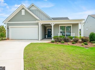 2457 Naples St, Hoschton, GA 30548