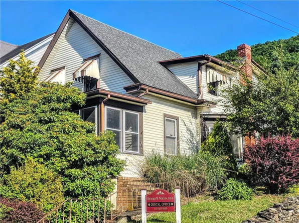 101-103 Center St, Nesquehoning Borough, PA 18240