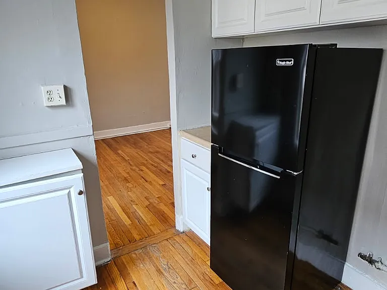 6 South Lake Ave — Photo 8
