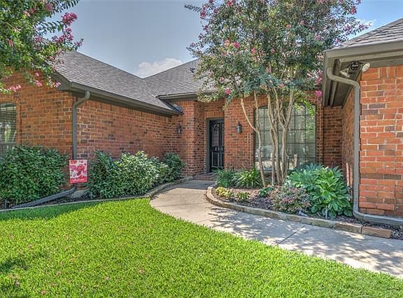 2nd image of 2504 Morningside Dr