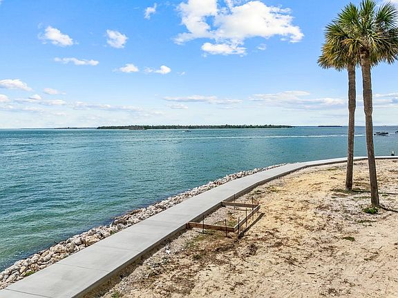 3rd image of 15011 Punta Rassa Rd APT 403