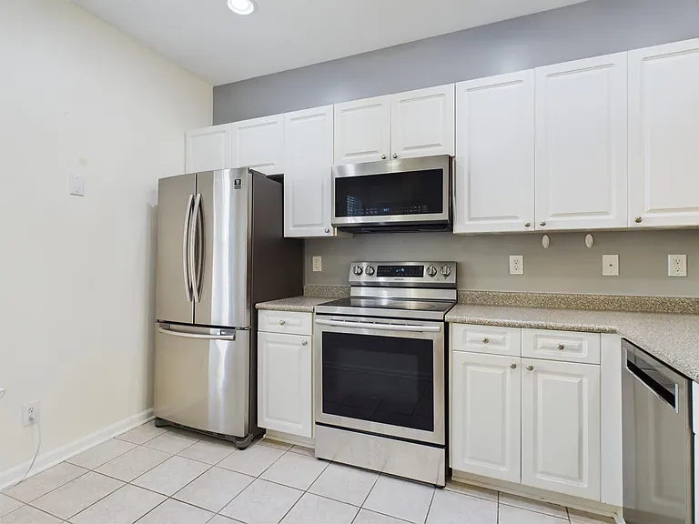 11457 Dixie Glen Dr — Photo 10