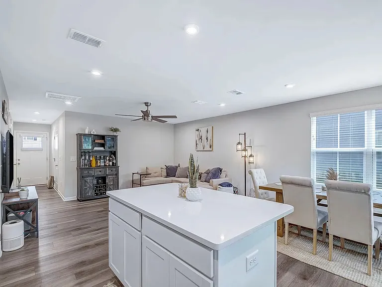 635 Woodall Ridge Dr — Photo 8