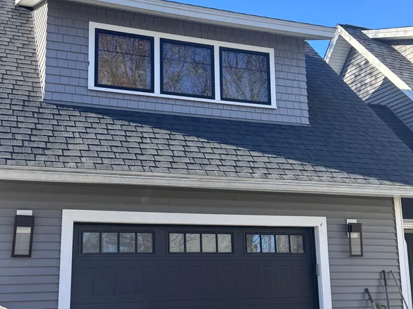 (undisclosed Address), Dover, NH 03820