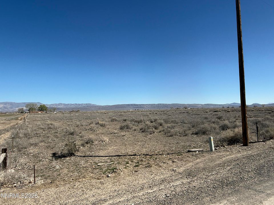 1st image of 2570 Boundary Rd
