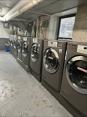 Rented by BRICK & GALO REALTY CORP | media 16