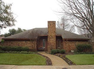 9502 Viewside Dr, Dallas, TX 75231