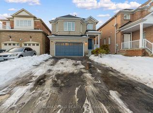 18 Cobbler St, Brampton, ON L6X4T5