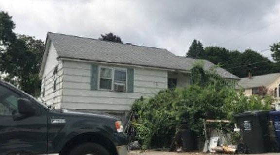 3rd image of 14 Stanley Ave