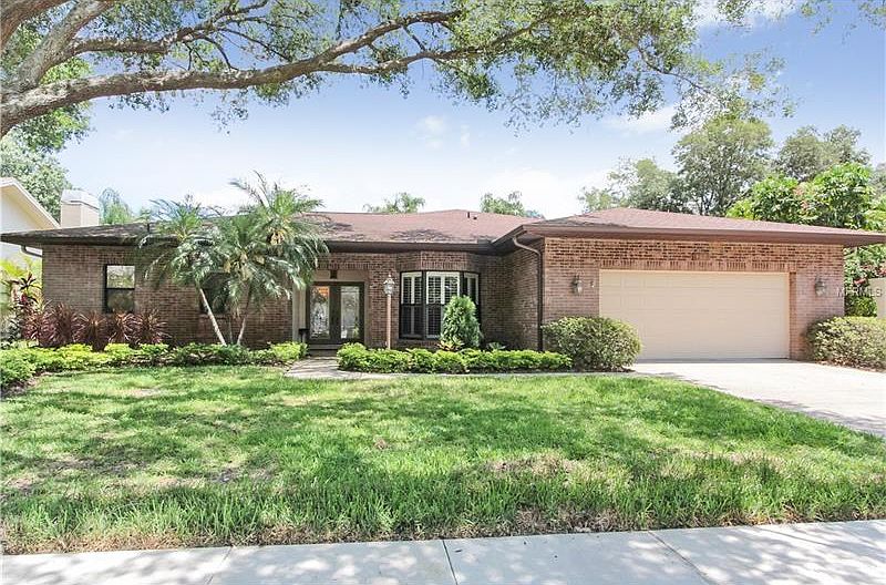 1st image of 4615 Cloverlawn Dr