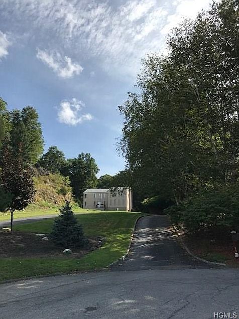 1st image of 11 Elena Ct