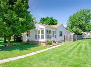 1113 Eureka Dr, Dayton, OH 45419