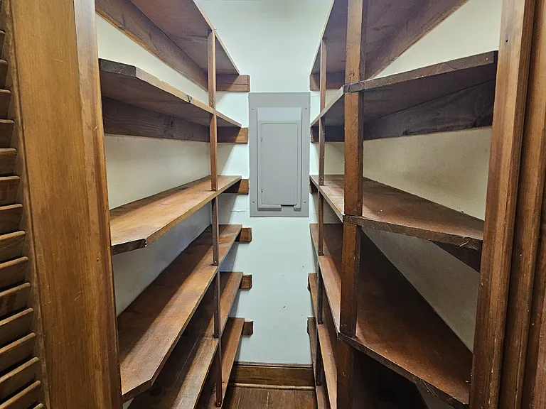 815 S Milledge Ave #5 — Photo 6