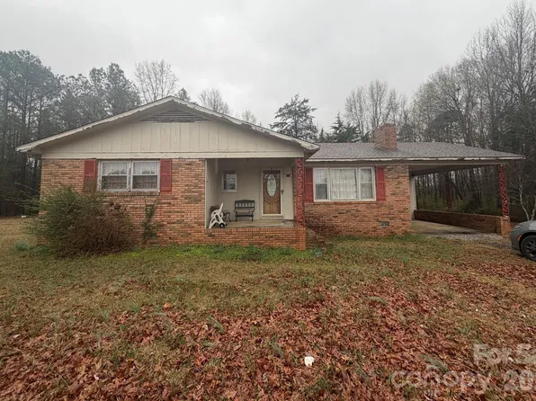2990 Flat Creek Rd, Lancaster, SC 29720