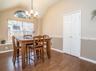 6101 Faringdon Ln, Rowlett, TX 75089