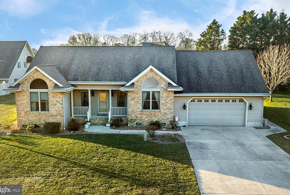 1st image of 29479 Colony Dr