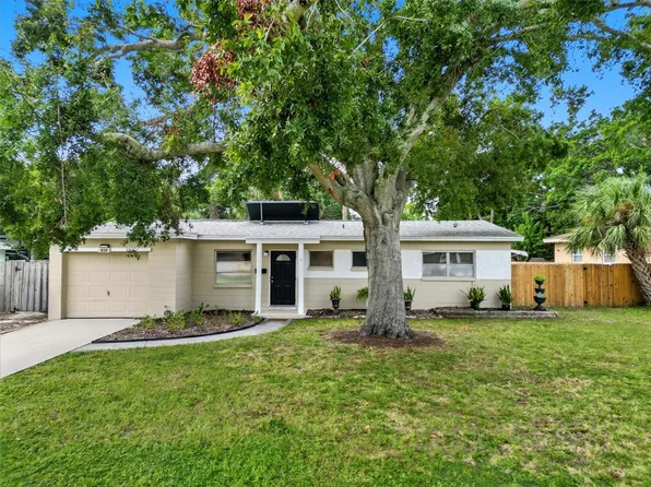 828 68th Ave S, Saint Petersburg, FL 33705