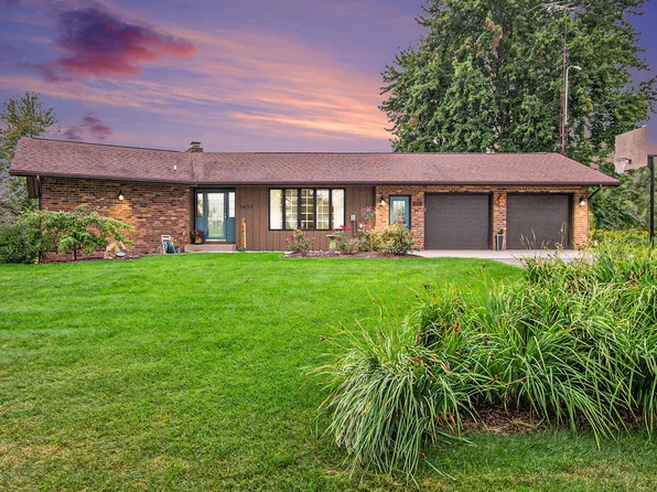 5455 Pike Dr, Fremont, MI 49412