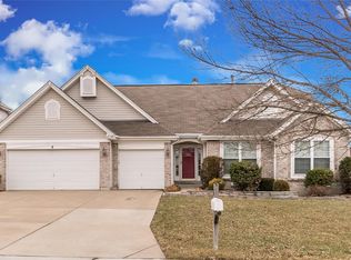 4 Trent Park Ct, O'Fallon, MO 63368