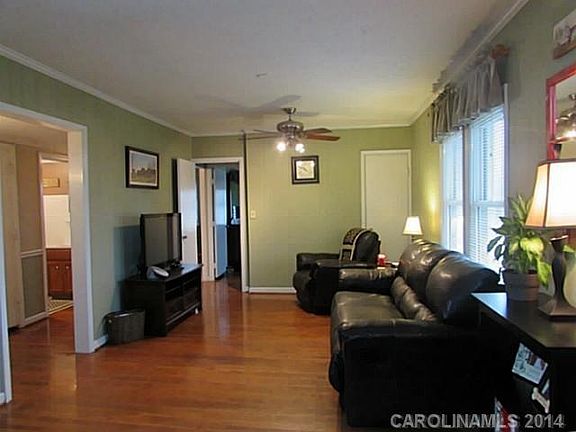 Open floor plan makes decorating easy.