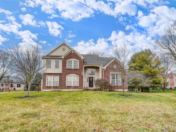 2857 Black Horse Ct, Dayton, OH 45458