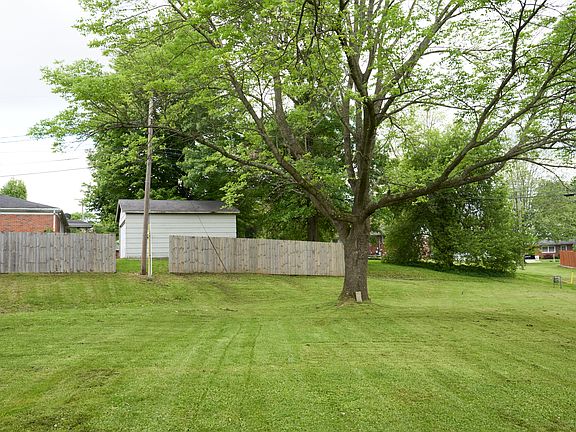 3rd image of 1303 S 1st St