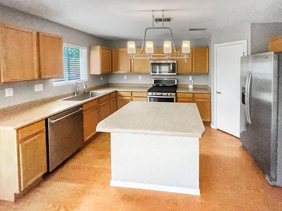 2nd image of 10352 Flagstaff Dr NW