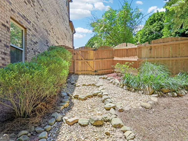 4105 Hastings Dr — Photo 57