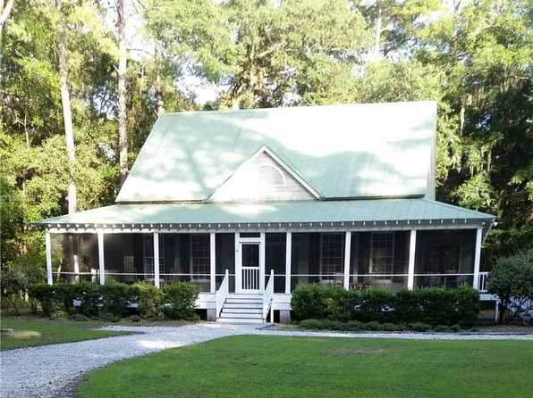 8 Buttercup Ct, Daufuskie Island, SC 29915