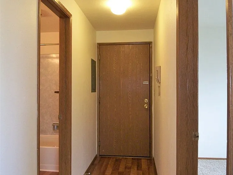 3026 Beacon Ave S #401 — Photo 19
