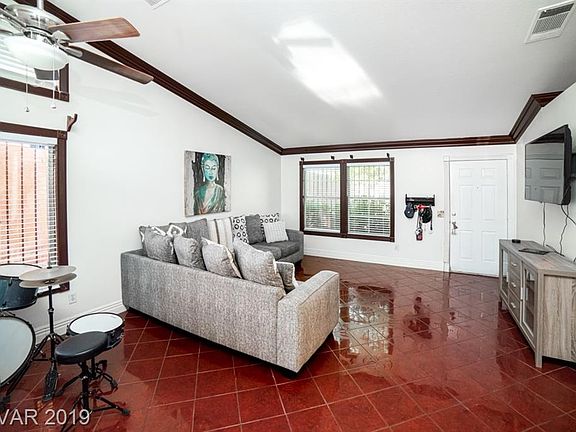 5th image of 2147 Heroic Hills Ln