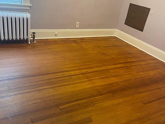 2nd image of 714 Myrtle Ave #1