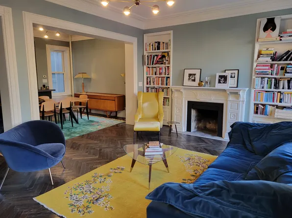 38 West 9th Street image 1 of 13