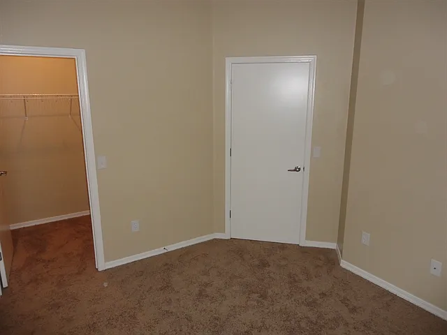 8280 W Redshank Dr — Photo 11