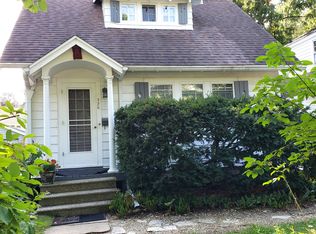 726 Briar Hill Rd, Madison, WI 53711