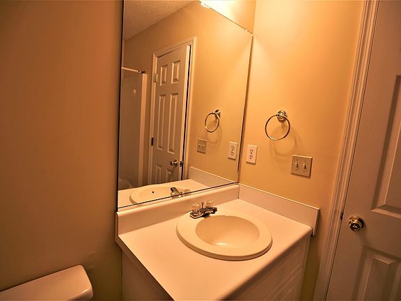 2nd image of 4770 Brookwood Dr