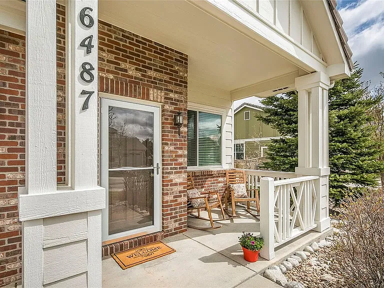 6487 Turnstone Ave — Photo 2