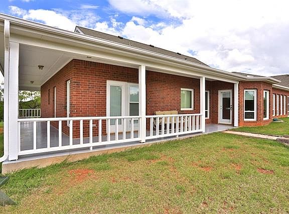 4th image of 301 County Road 692